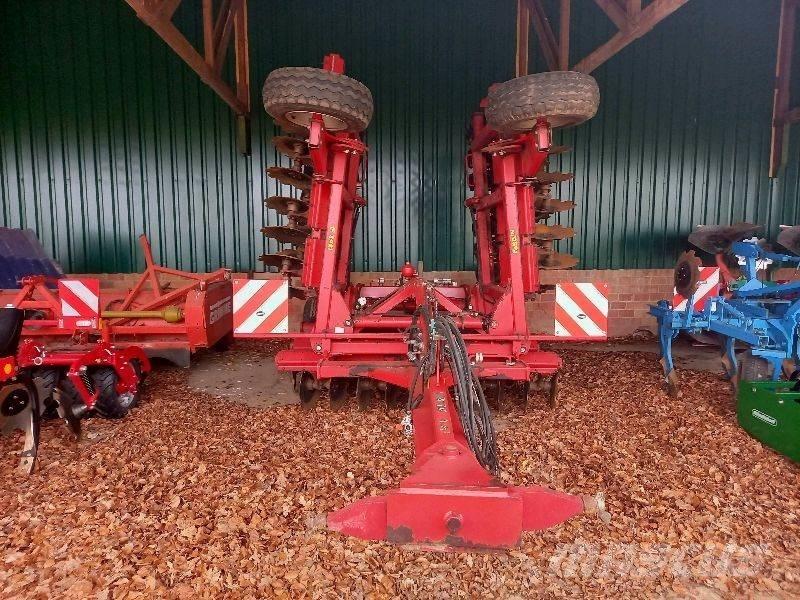 Horsch 6 RT Skålharver