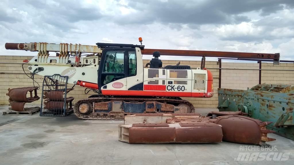 CAT 330C Beltegraver