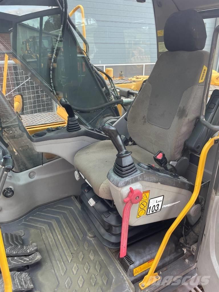 Volvo EC210CL Beltegraver