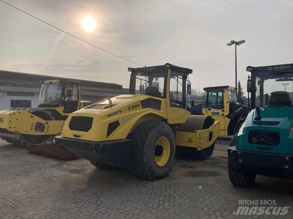 Bomag BW 211 DH-5 Valsetog