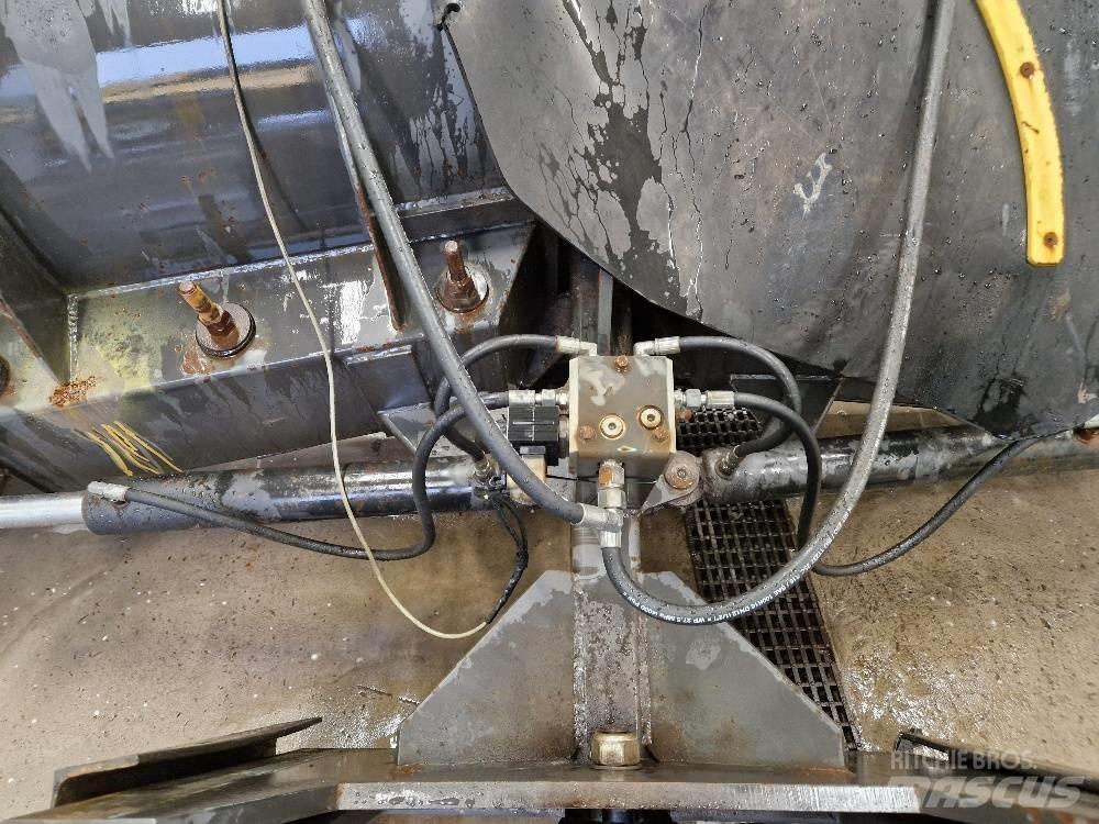 Uni-väg UV-320 StBM Snøploger- og skjær