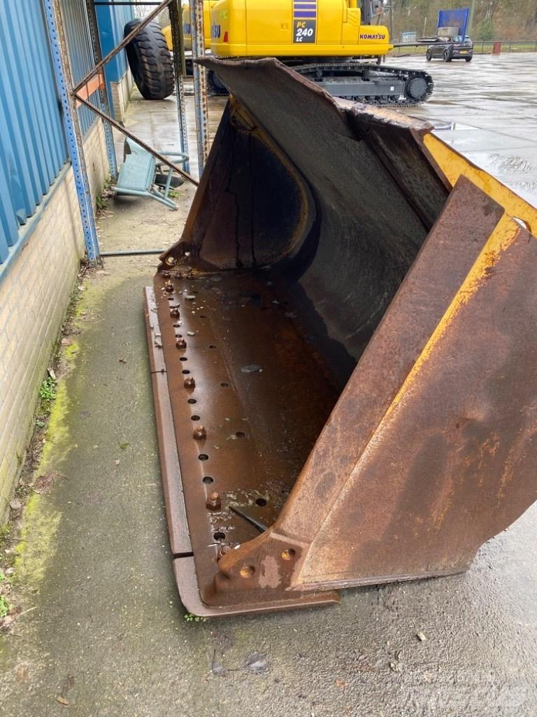 CAT 963 bucket  C/D/K Beltelastere