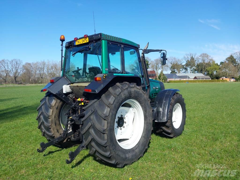 Valtra 6650 TwinTrac Traktorer