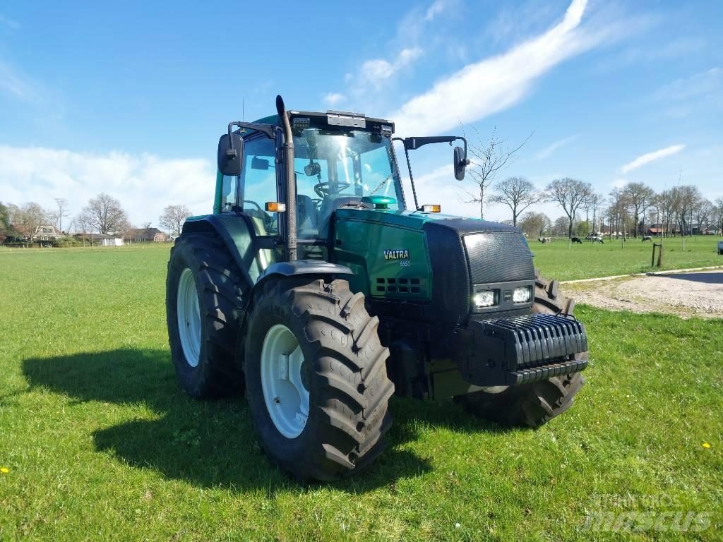 Valtra 6650 TwinTrac Traktorer
