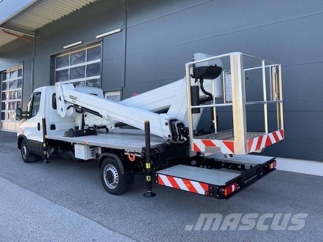 VERSALIFT VTX-240.3 Bilmontert lift