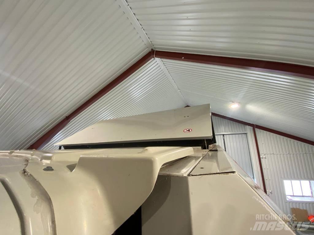 CLAAS Tucano 430 Skurtreskere