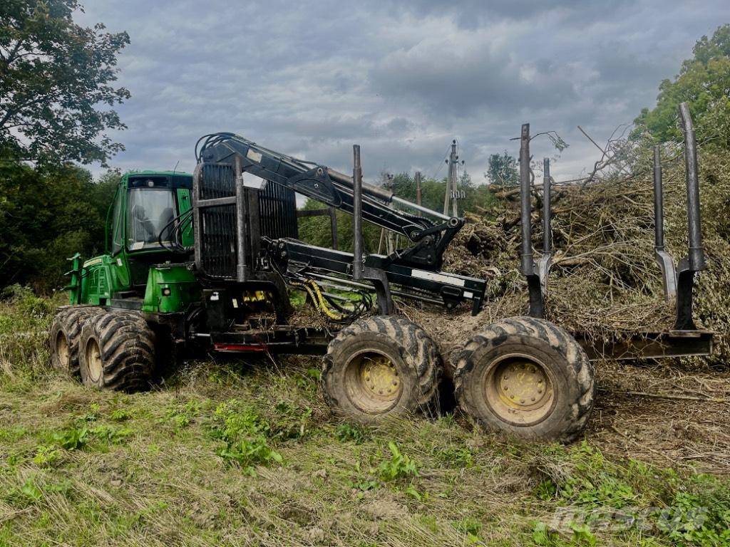 John Deere 1110 E Lassbærere