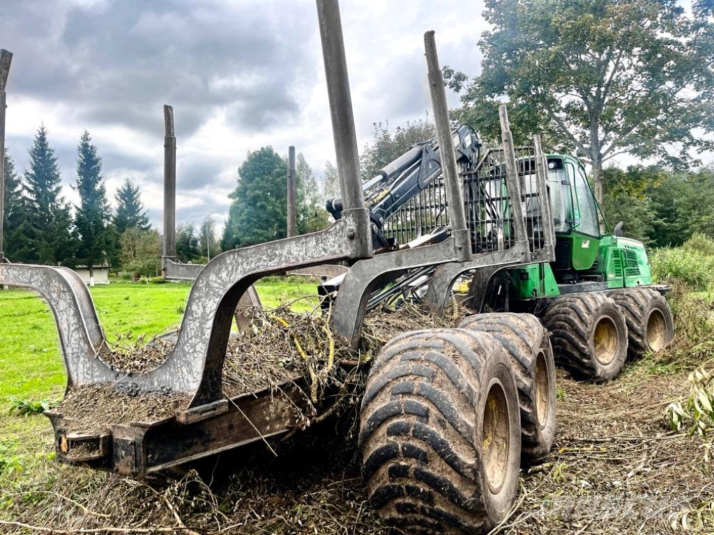 John Deere 1110 E Lassbærere