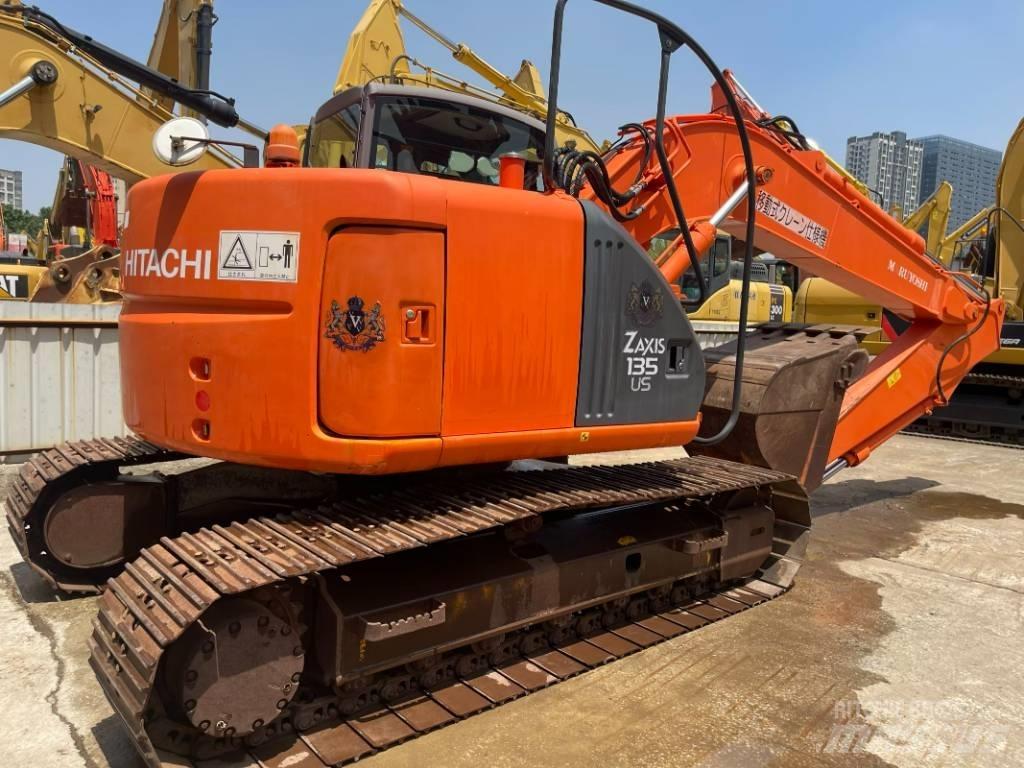 Hitachi ZX 135 Beltegraver