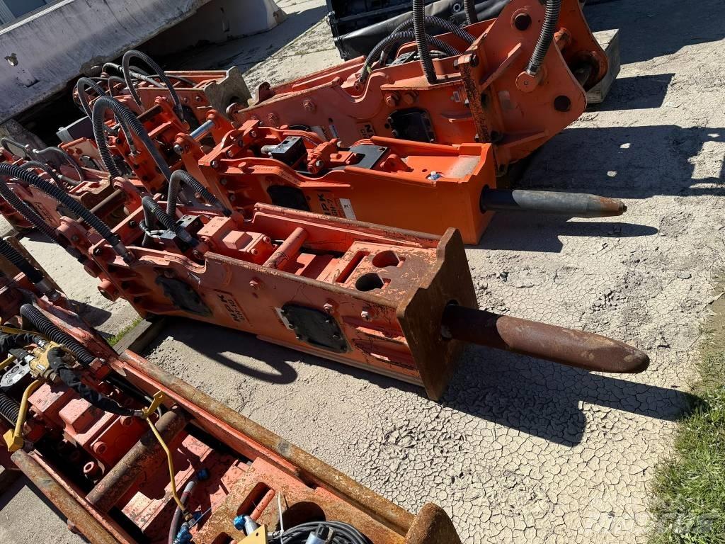 NPK GH 10 Hydrauliske hammere