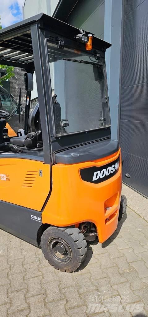 Doosan B 30 X-7 Elektriske trucker
