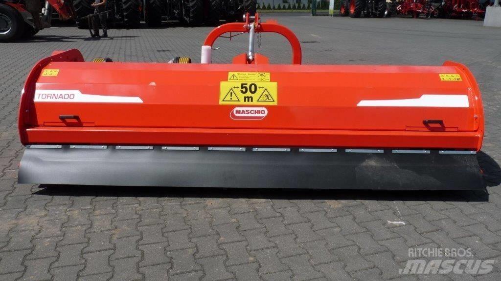 Maschio TORNADO 310 Andre Jordforbedrings maskiner og ekstrautstyr