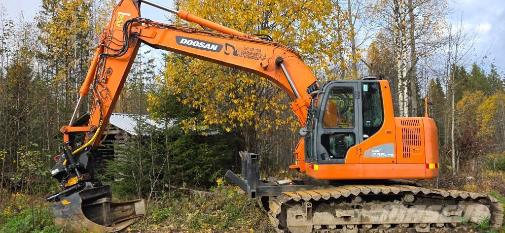 Doosan DX 235 LCR Beltegraver