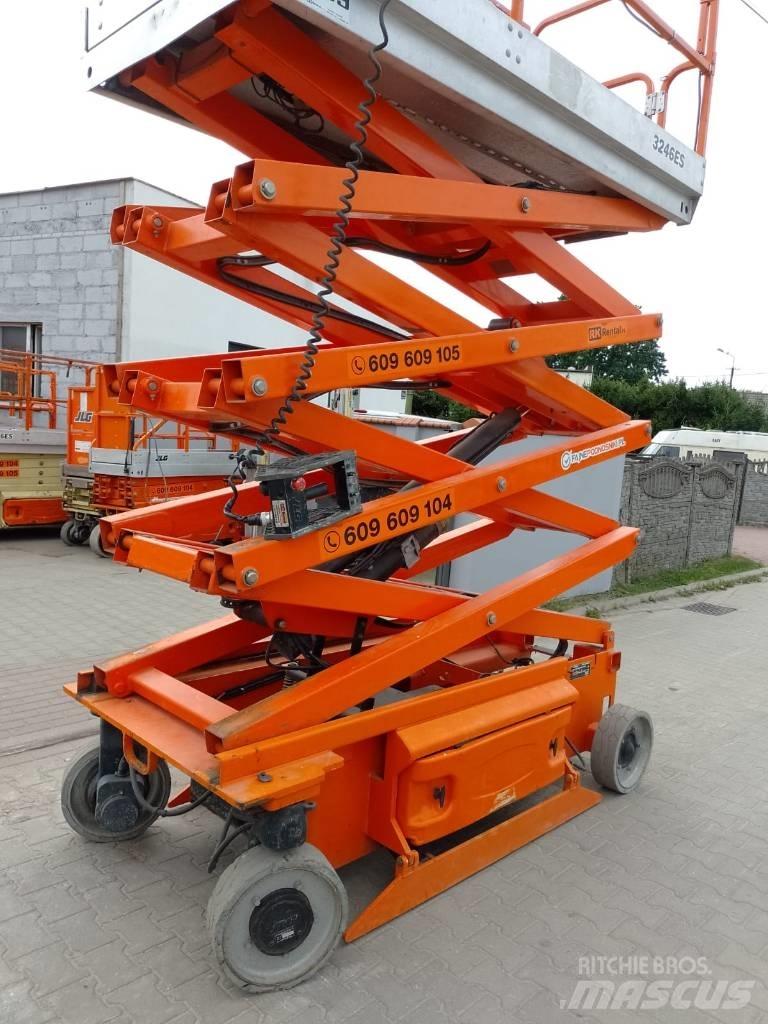 JLG 3246 ES Sakselifter