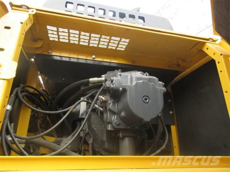 Komatsu PC 450 Beltegraver