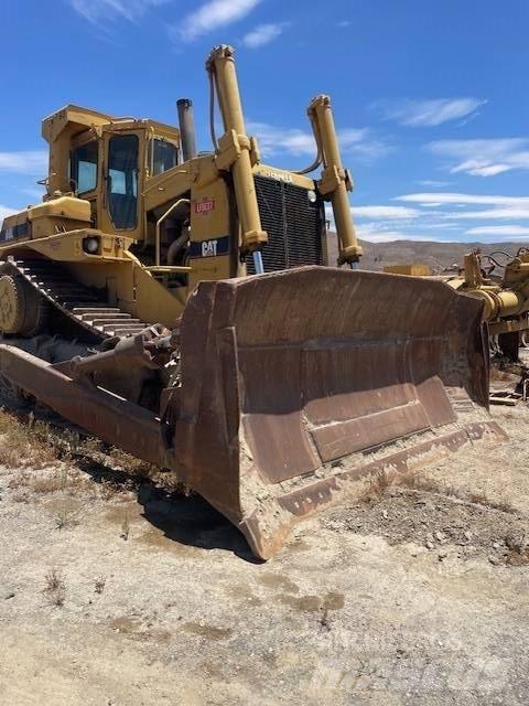 CAT D 9 L Dozere Beltegående