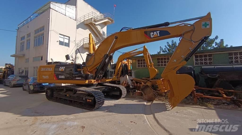 CAT 330 D2 Beltegraver