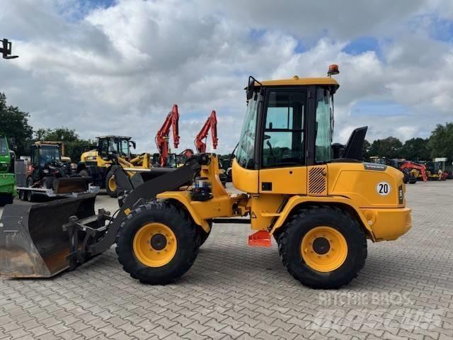 Volvo L 30 G Hjullastere