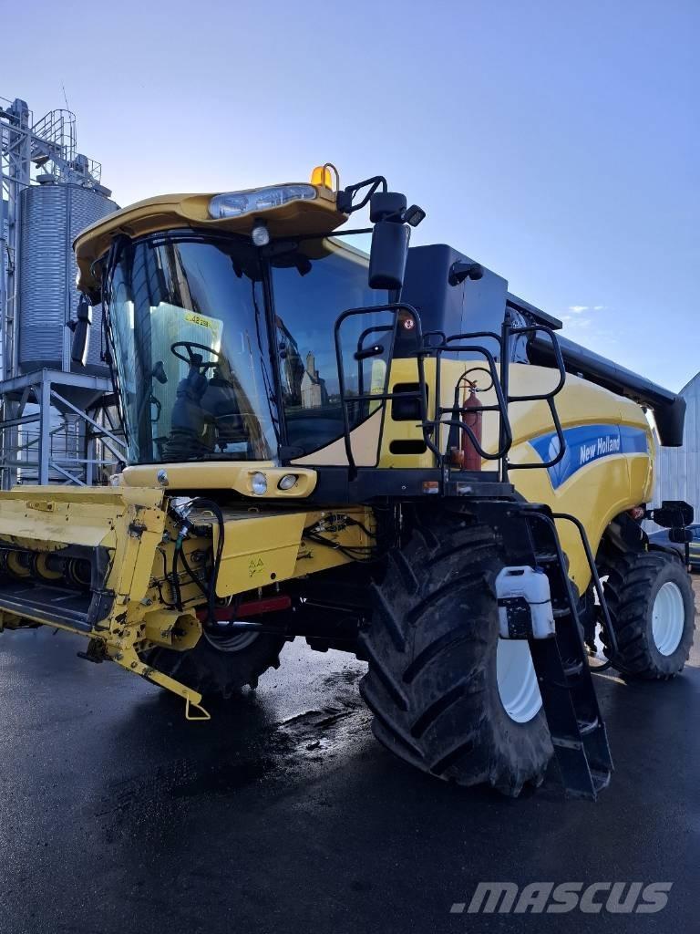 New Holland CX 840 Skurtreskere