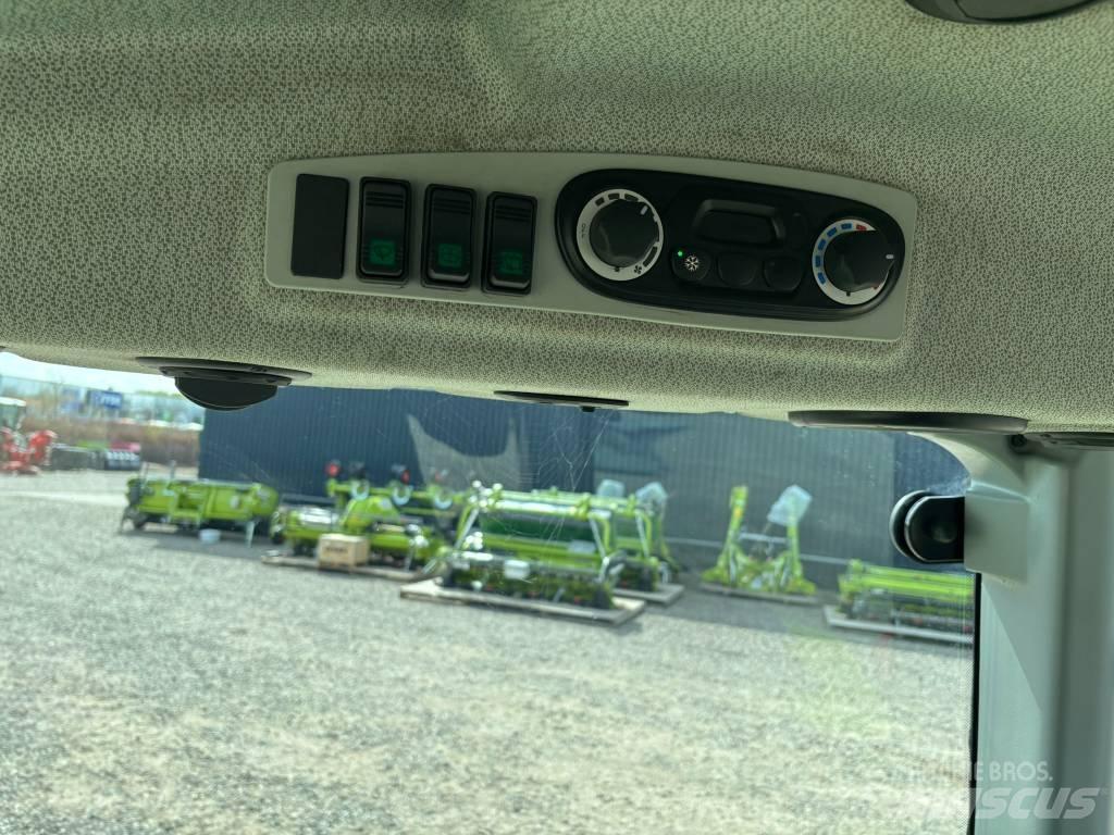 CLAAS Atos 340 Traktorer