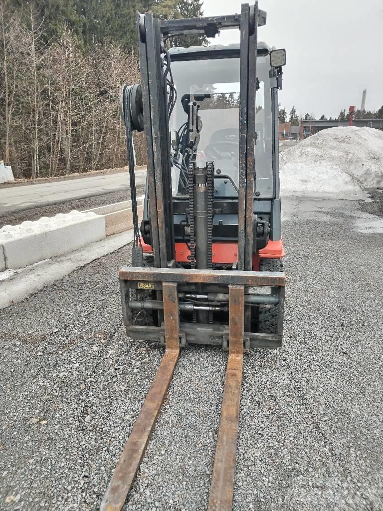 Toyota 7FGF20 Propan trucker