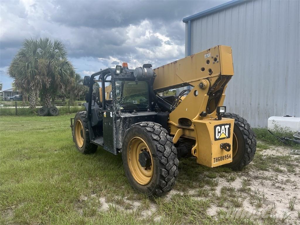 CAT TL 642 C Teleskoplastere