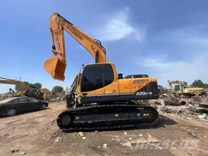 Hyundai 220 LC  9s Beltegraver