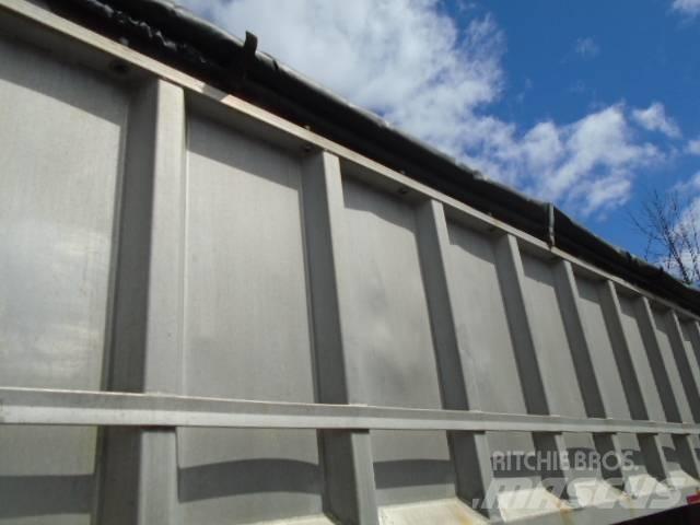 Cobra 38FT Tipphengere
