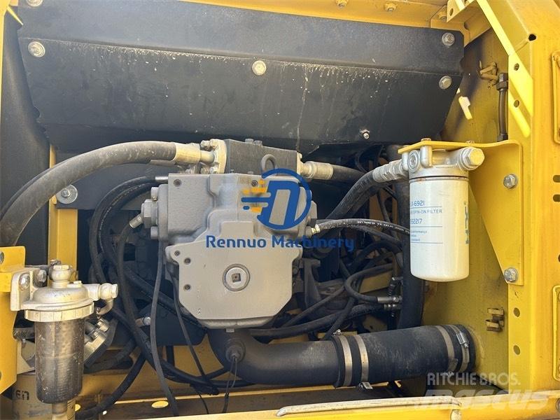 Komatsu PC 300 Beltegraver