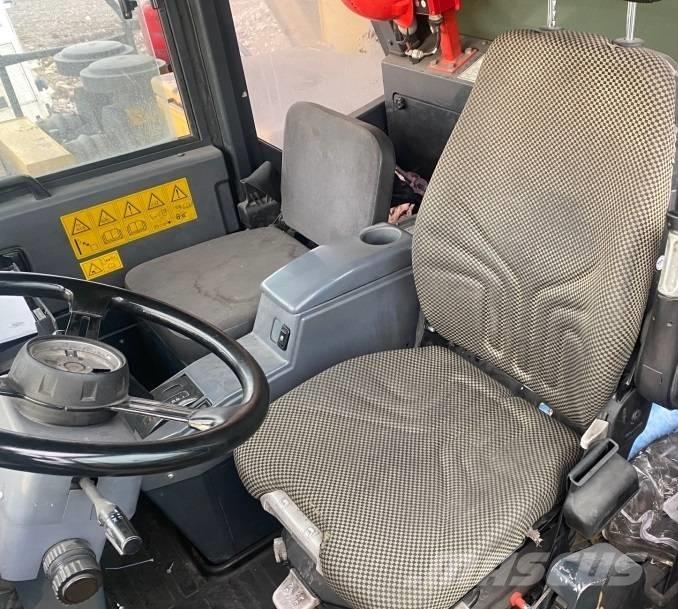 Komatsu HD405-7 Tipptrucker