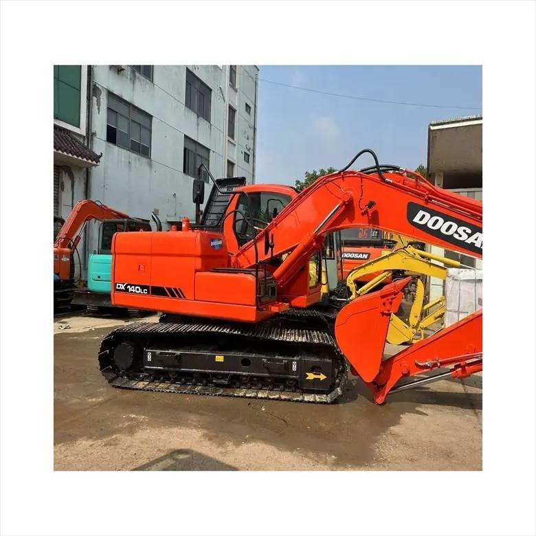 Doosan DX140LC Beltegraver