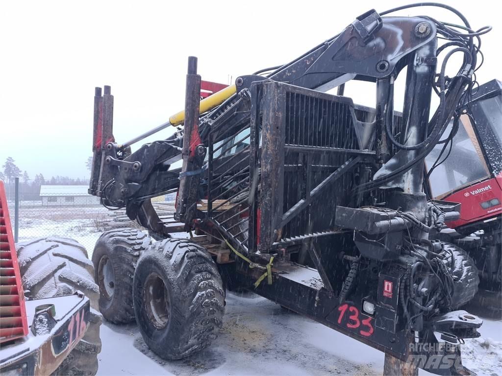 Valmet 890.3 Lassbærere