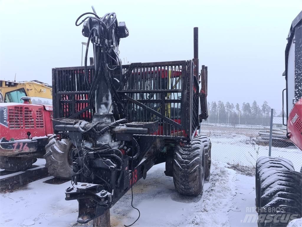 Valmet 890.3 Lassbærere