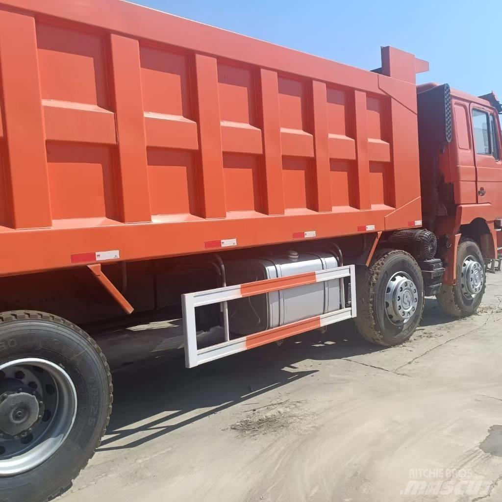 Shacman F3000 8X4 Tippbil
