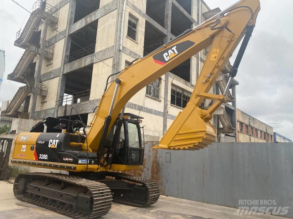 CAT 320 D Beltegraver