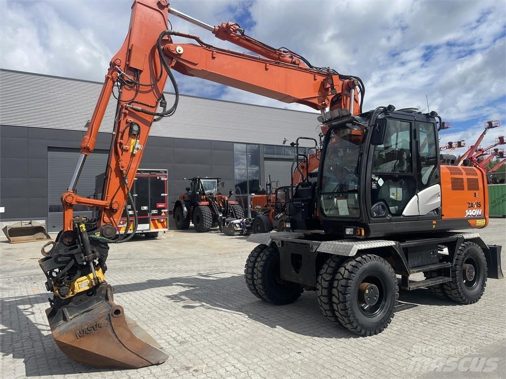 Hitachi ZX 140 W-6 Hjulgravere