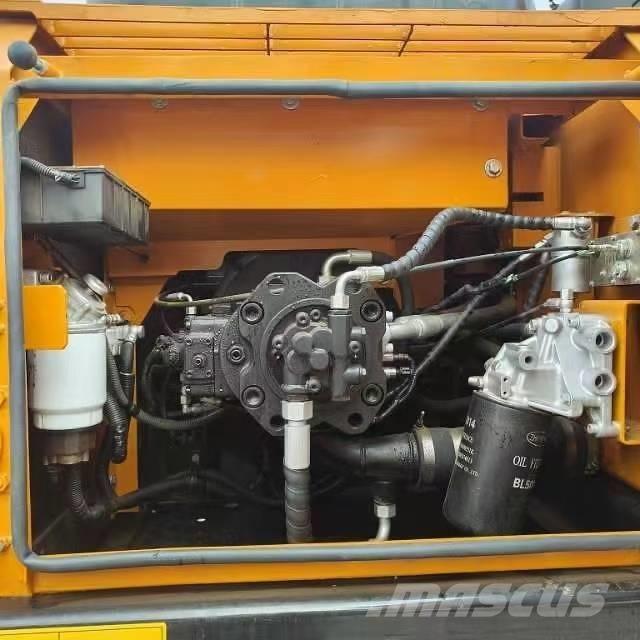 Sany SY215C Beltegraver