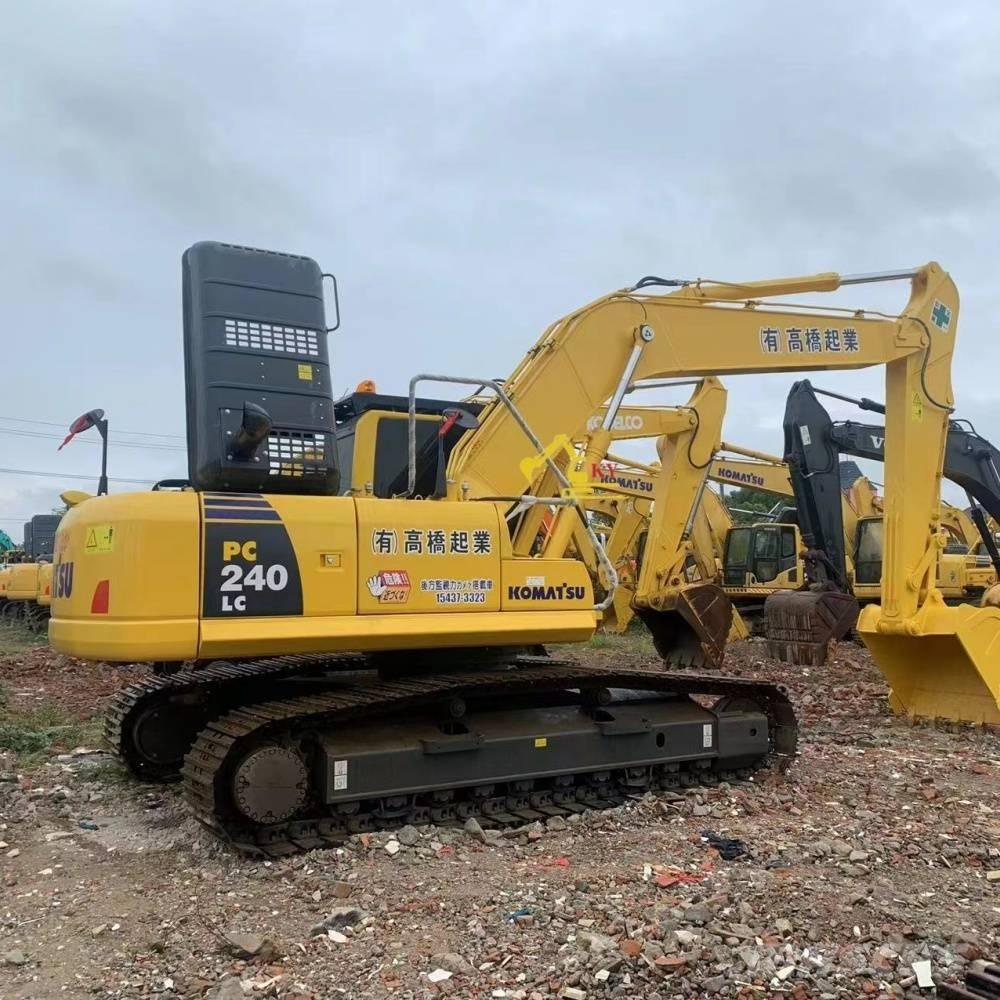 Komatsu PC 240 Beltegraver