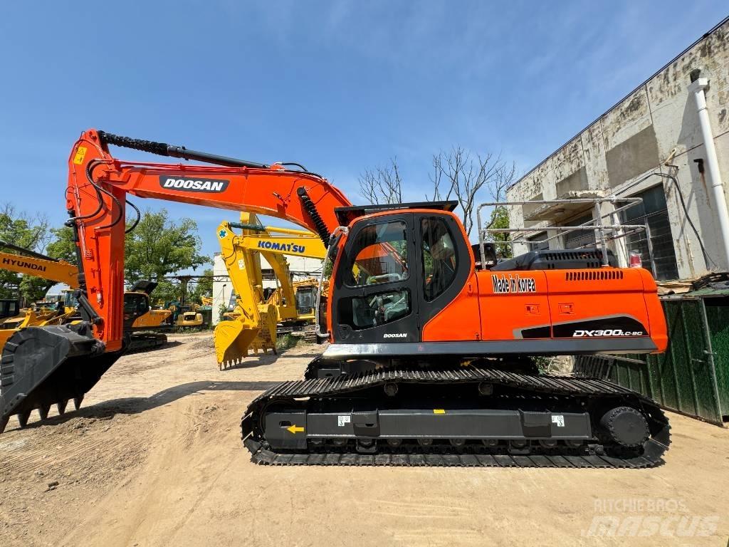 Doosan DX 300 LC Beltegraver