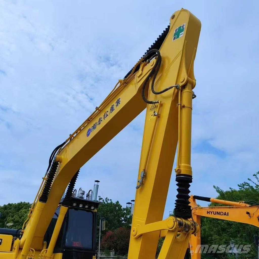 Komatsu PC 240 LC-8 Beltegraver
