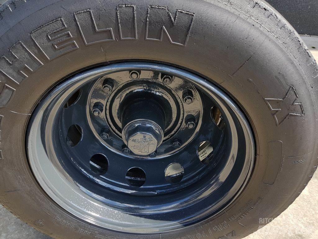  ** AGPRO 1AS Dollie