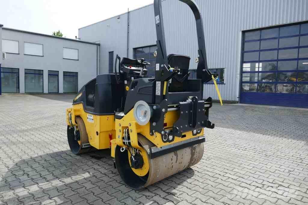 Bomag BW 120 AD-5 Små asfaltmaskiner