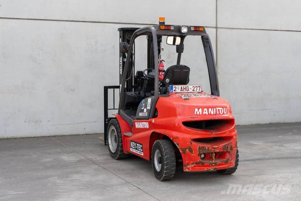 Manitou MI 30 D Diesel Trucker
