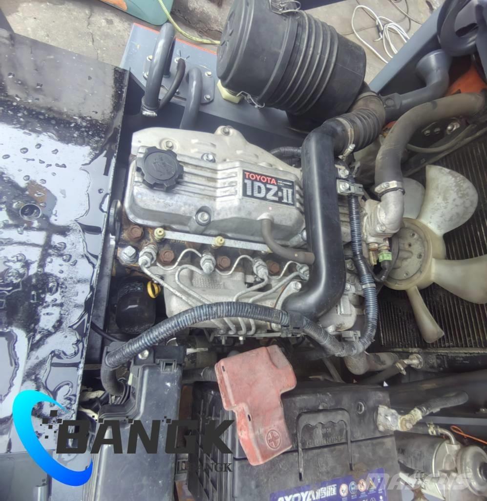 Toyota 35 Diesel Trucker