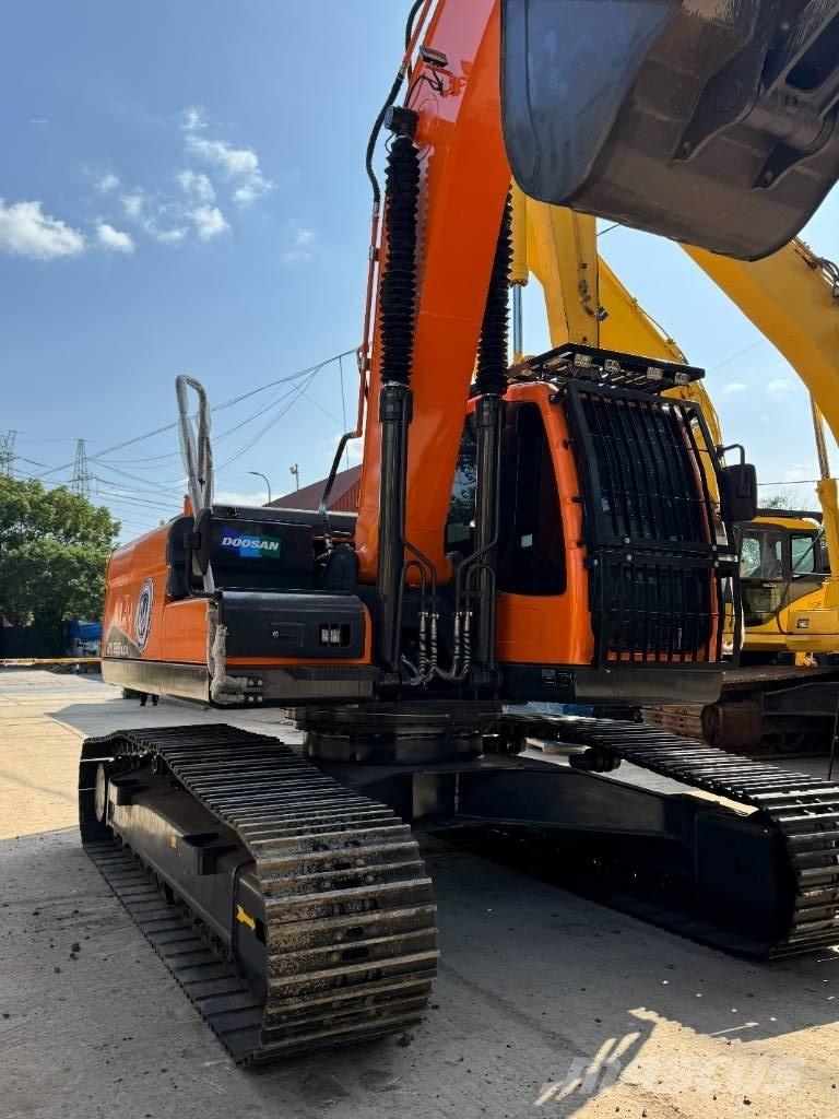 Doosan DX 225 LCA Beltegraver