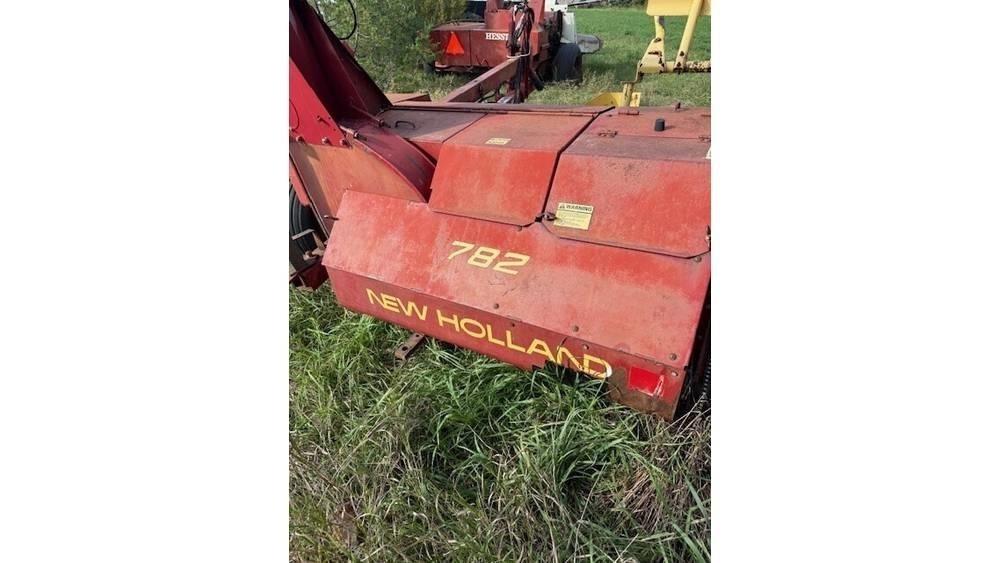 New Holland 782 Fôrhøstere