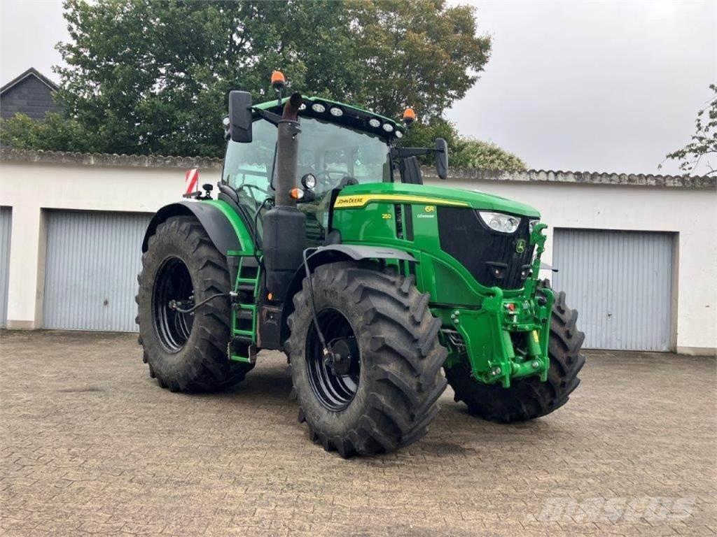 John Deere 6R 250 Traktorer