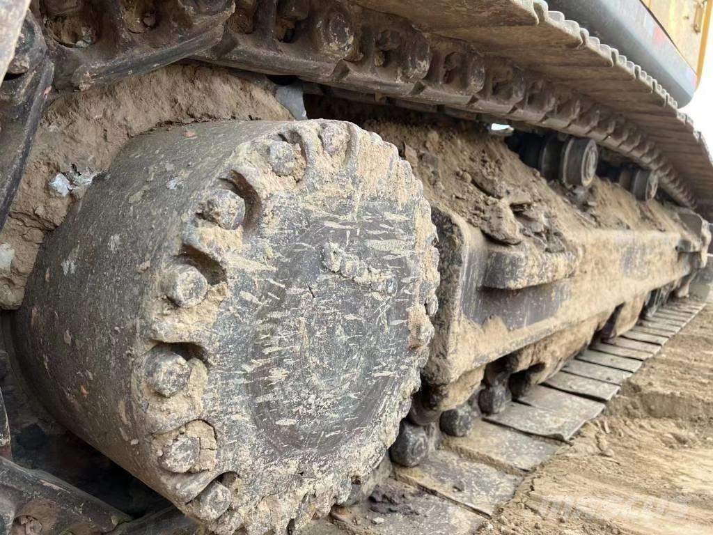 Volvo EC 290 B LC Beltegraver