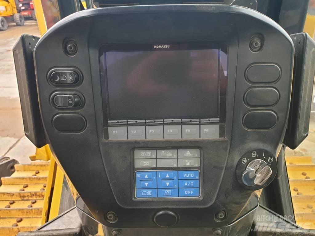 Komatsu D 65 WX-17 Dozere Beltegående