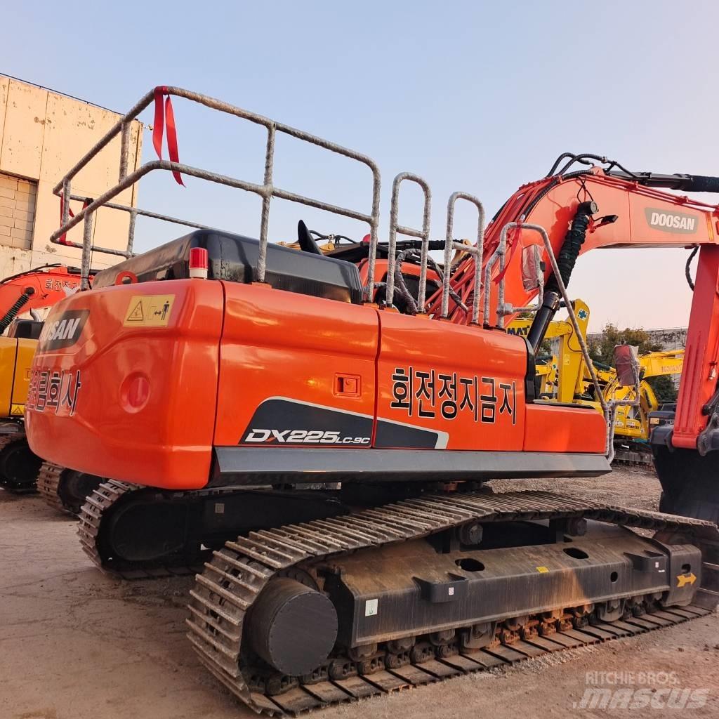 Doosan 225 LC Beltegraver